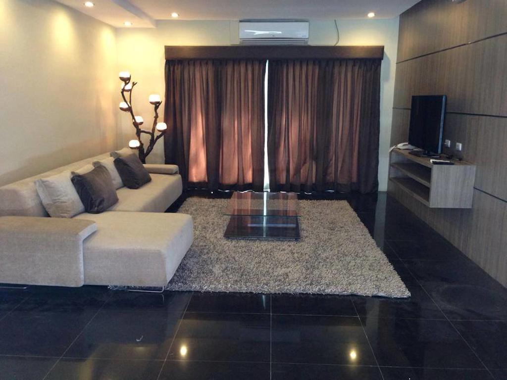 One Manalo Place Puerto Princesa Екстериор снимка